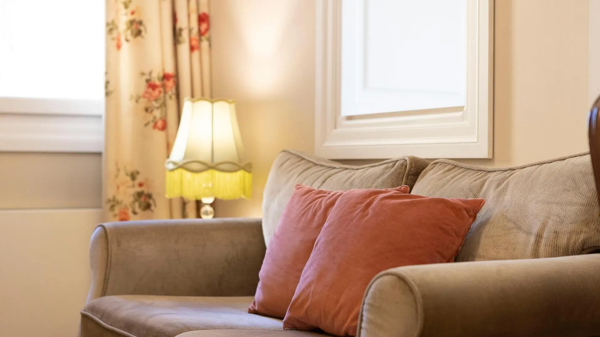 סלוניקי Gatto Perso Luxury Studio Apartments 0*,  יוון