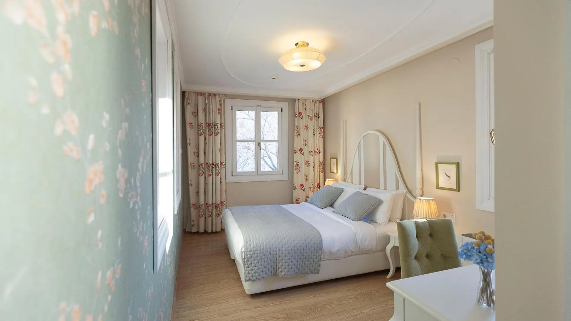 סלוניקי Gatto Perso Luxury Studio Apartments