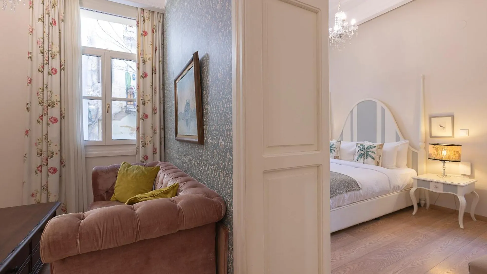 Gatto Perso Luxury Studio Apartments