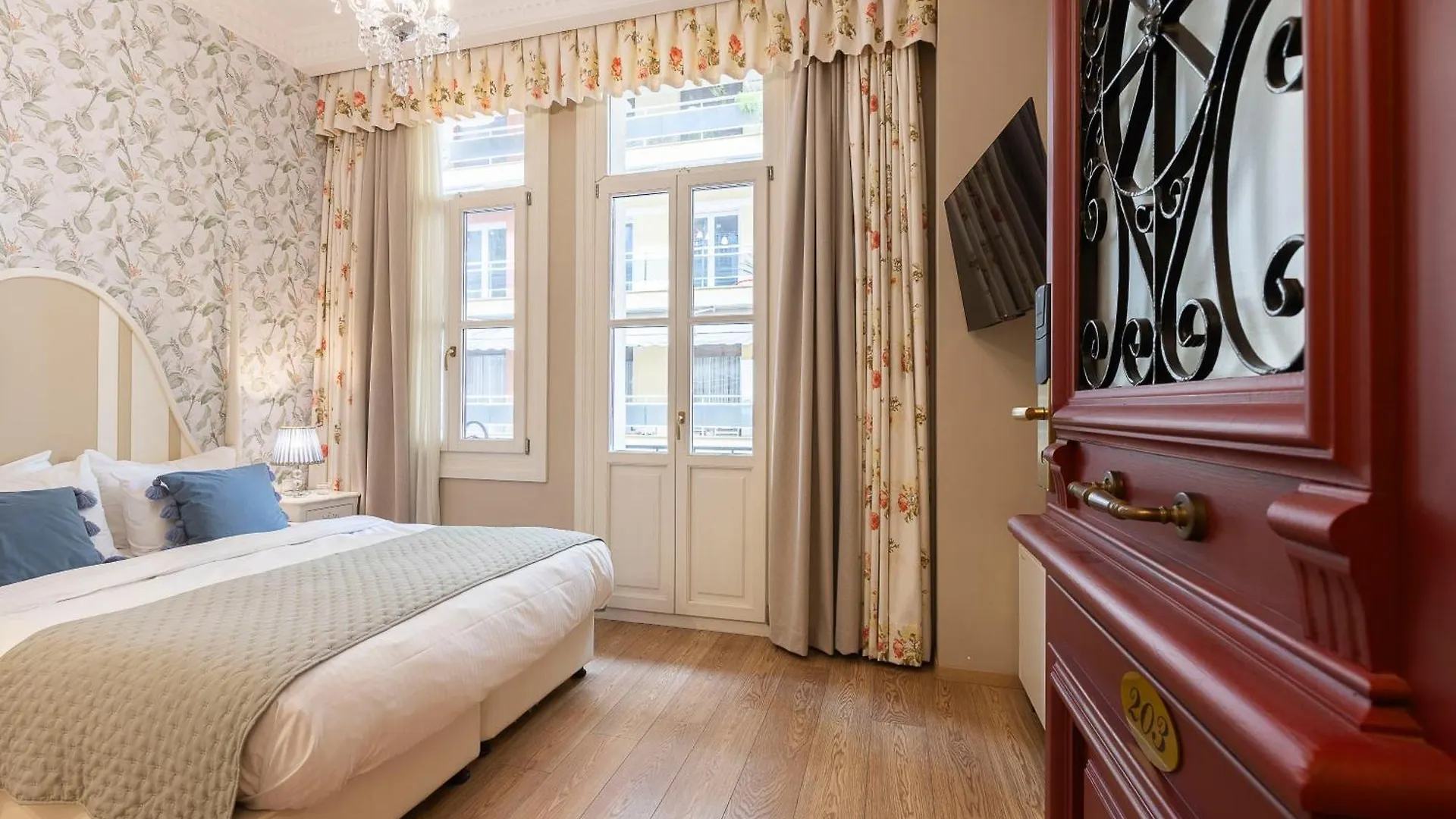 Gatto Perso Luxury Studio Apartments