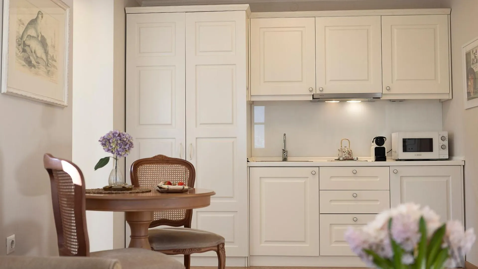 Gatto Perso Luxury Studio Apartments 0*, Thessaloniki Greece